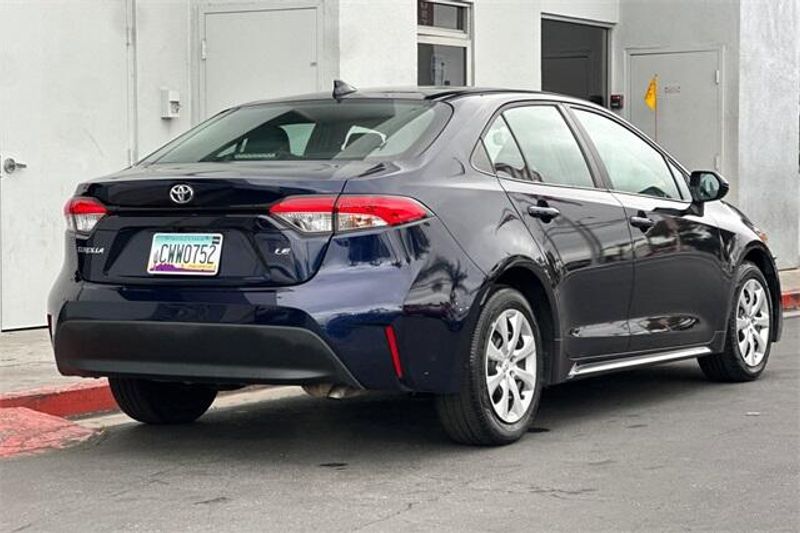 2024 Toyota Corolla LEImage 4