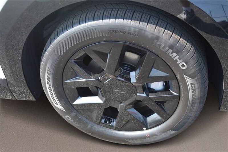 New 2026 Kia EV9 LandImage 11