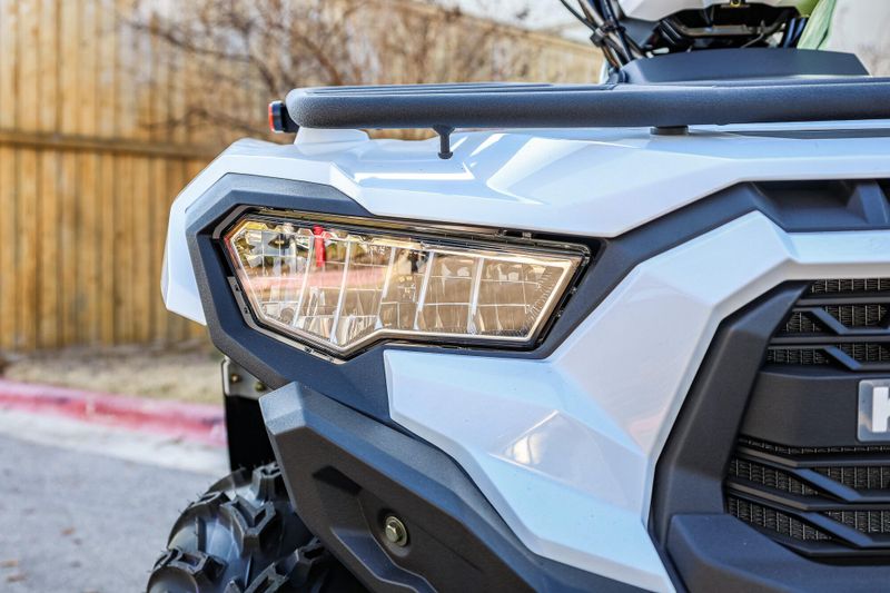 2025 Kawasaki BRUTE FORCE  450 4X4 WHITE Image 18