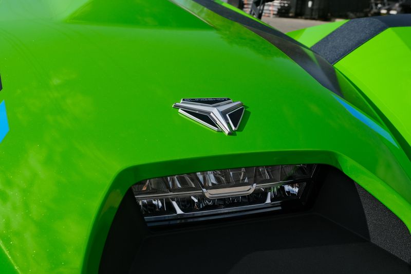 NEW 2025 POLARIS SLINGSHOT SL AUTODRIVE Image 13