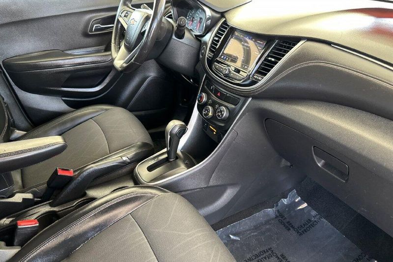 Used 2018 Chevrolet Trax LTImage 15