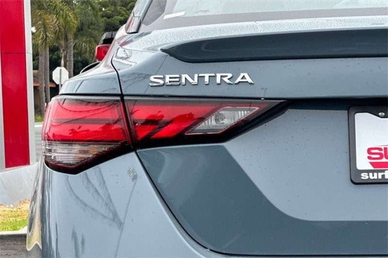 2024 Nissan Sentra SRImage 19