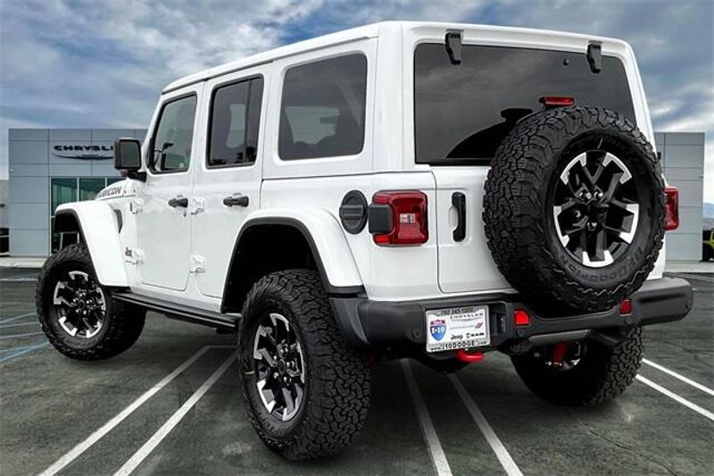 New 2025 Jeep Wrangler 4-door Rubicon XImage 2