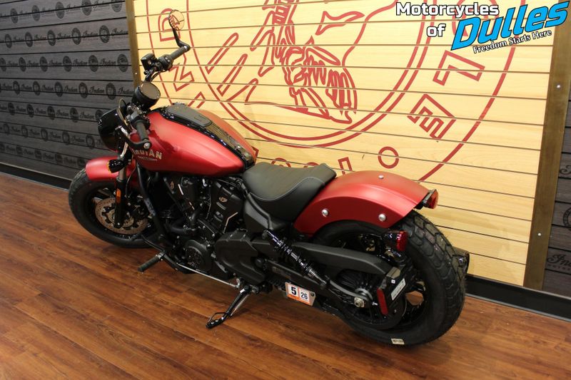 2025 Indian Motorcycle Scout Bobber Ltd w/ Tech Pkg Image 6