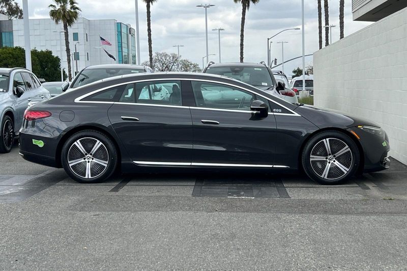 2023 Mercedes-Benz EQS 450Image 3