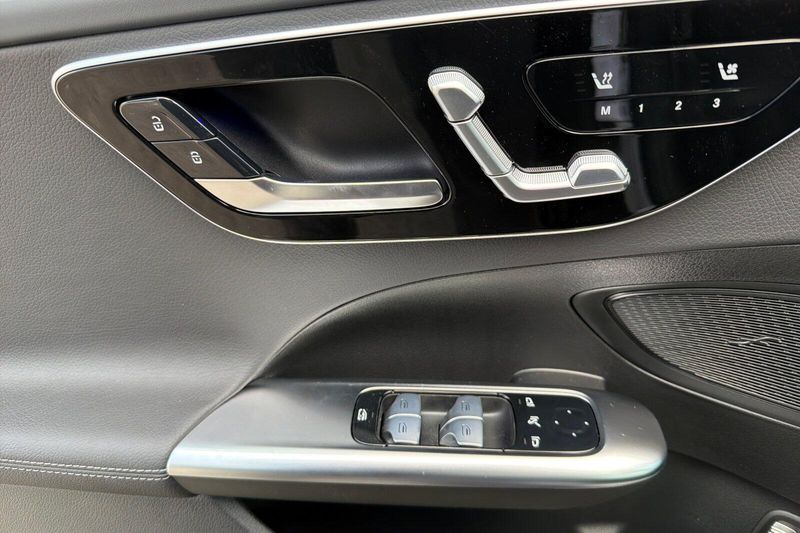 New 2026 Mercedes-Benz C-Class C 300Image 8