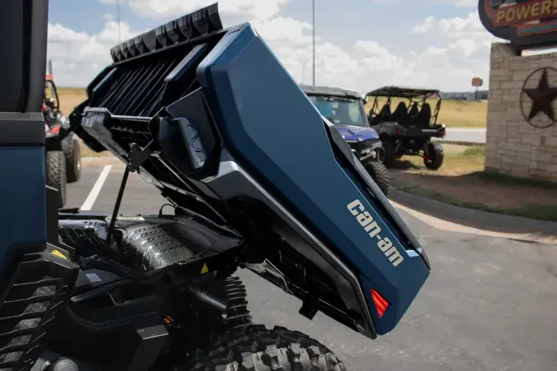 NEW 2026 CAN-AM DEFENDER MAX LIMITED CAB HD11 Image 13