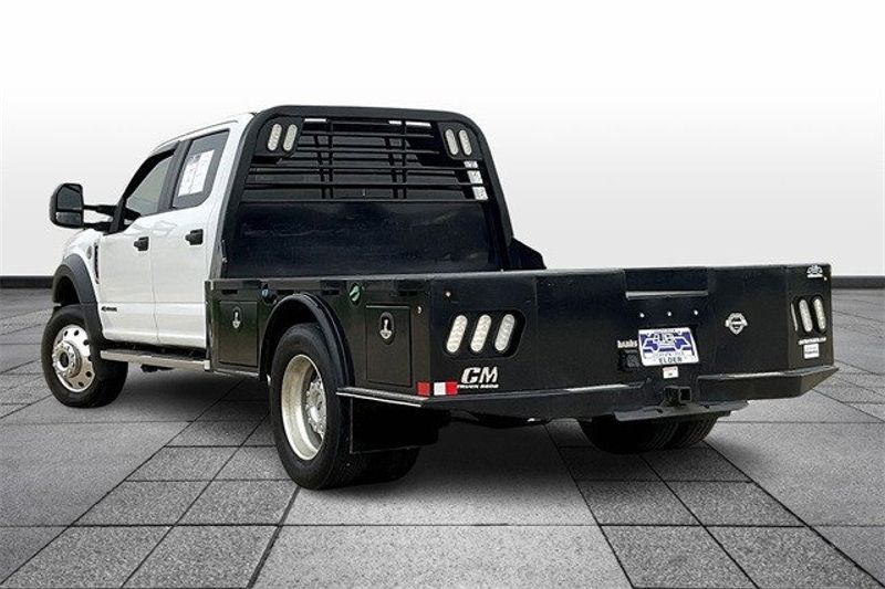 2021 Ford F-550 Chassis XLImage 11
