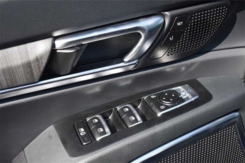 New 2025 Kia Telluride SX-PrestigeImage 25