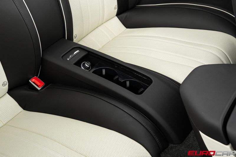 Used 2023 Bentley Continental GT V8 *FRONT SEAT COMFORT SPEC * TWO-TONE INTERIOR*Image 38