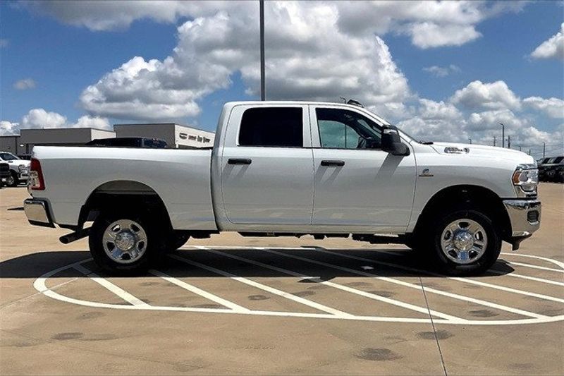 2024 RAM 2500 Tradesman Crew Cab 4x4 6