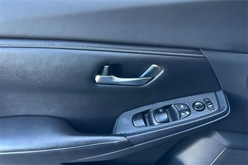 Used 2023 Nissan Sentra SVImage 9