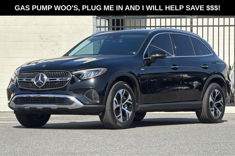 Used 2025 Mercedes-Benz GLC 350eImage 8
