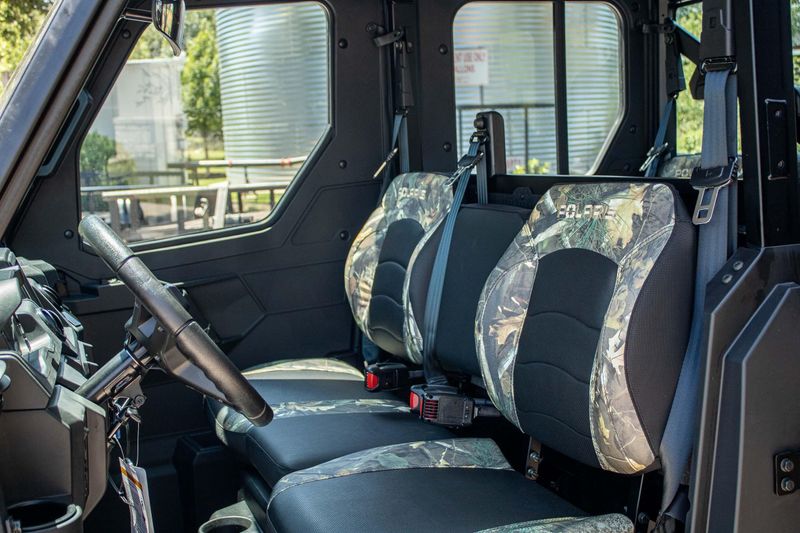 2025 Polaris RANGER CREW XP 1000 NORTHSTAR EDITION ULTIMATE PURSUIT CAMO Image 3