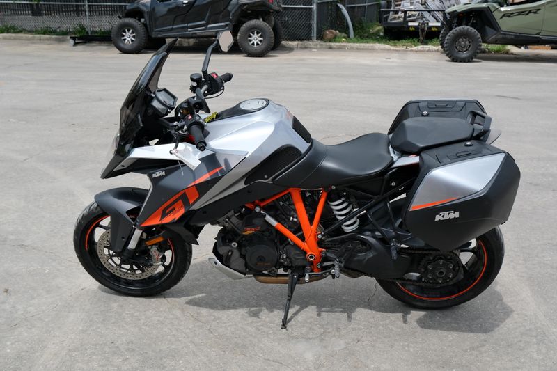 2016 KTM 1290 SUPER DUKE GREY AND ORANGE Image 8