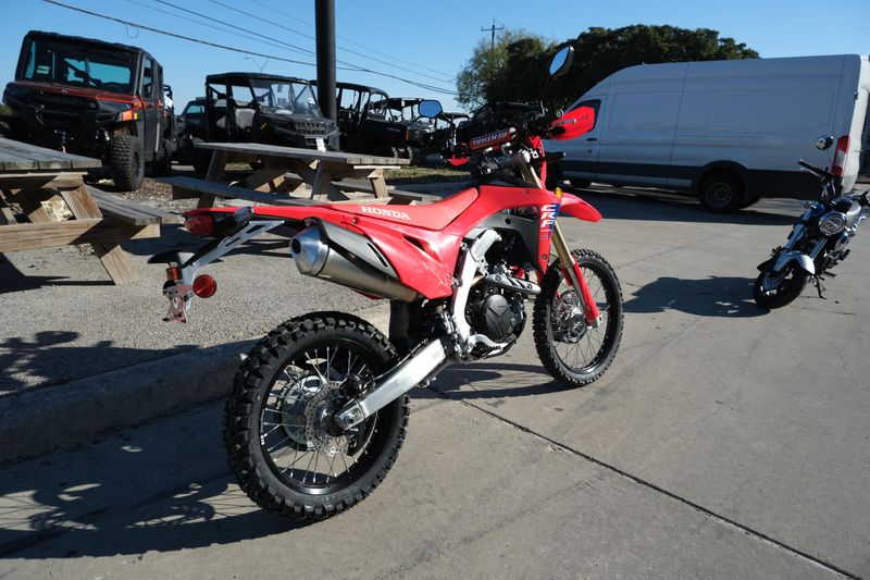 2025 Honda CRF450L REDImage 19