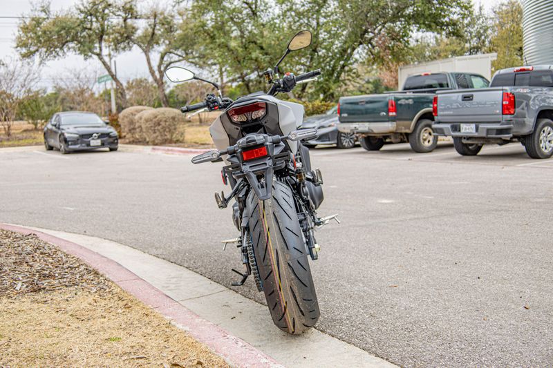 NEW 2026 YAMAHA MT09 Image 19