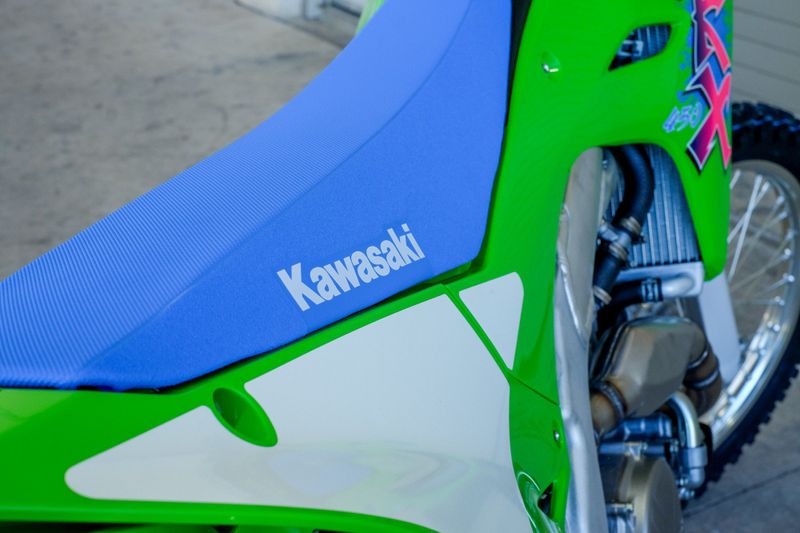 2024 Kawasaki KX450 50TH ANNIVERSARY EDITION  LIME GREENImage 15