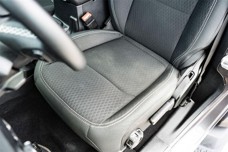 2021 Jeep Wrangler Sport photo 11