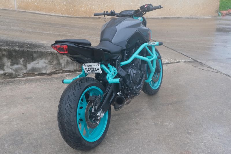 2022 Yamaha MT07 Image 3