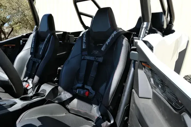 NEW 2026 POLARIS RZR PRO R 4 ULTIMATE Image 15