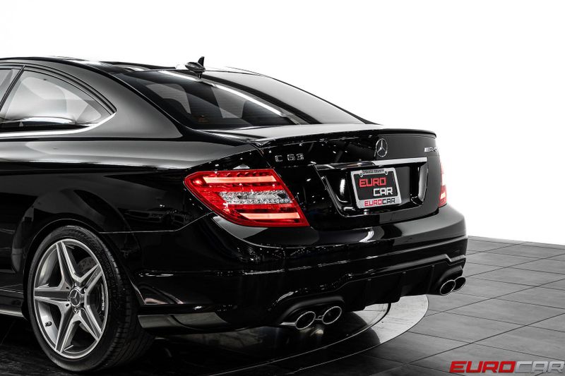 2012 Mercedes-Benz C-Class C 63 AMG *CARBON INTERIOR TRIM * SUNROOF*Image 15