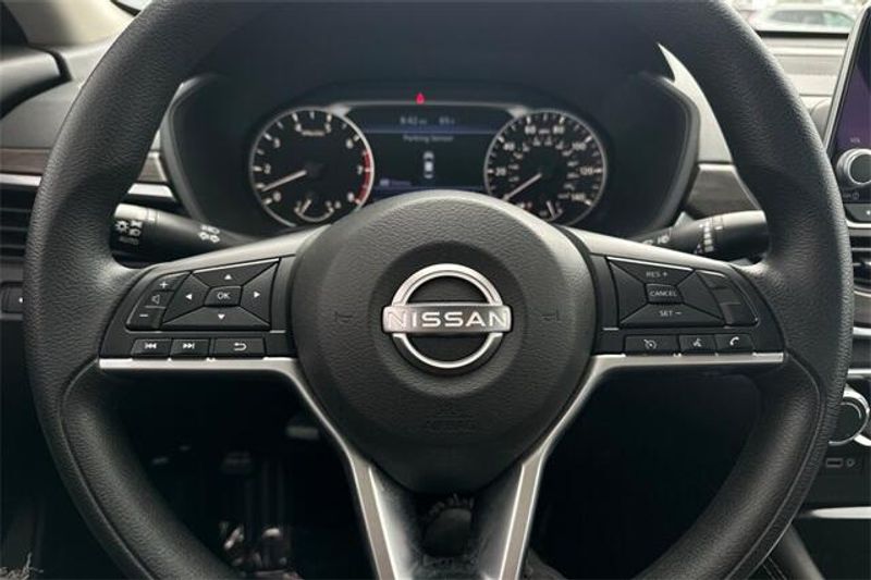 2023 Nissan Altima 2.5 SVImage 20
