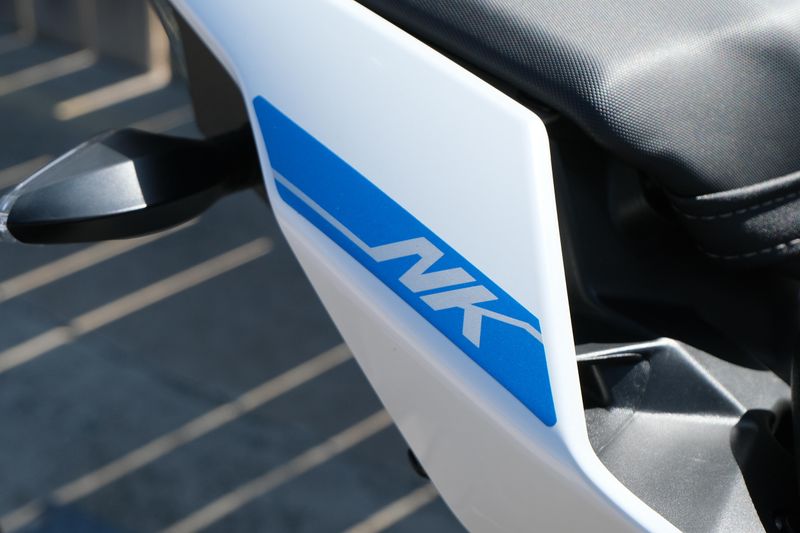 USED 2024 CFMOTO 300NK Image 18