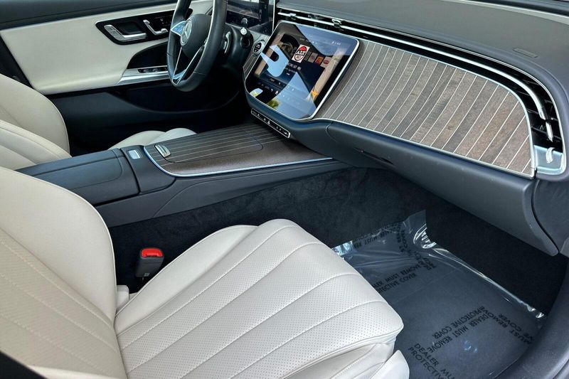 Used 2025 Mercedes-Benz E-Class E 350Image 17