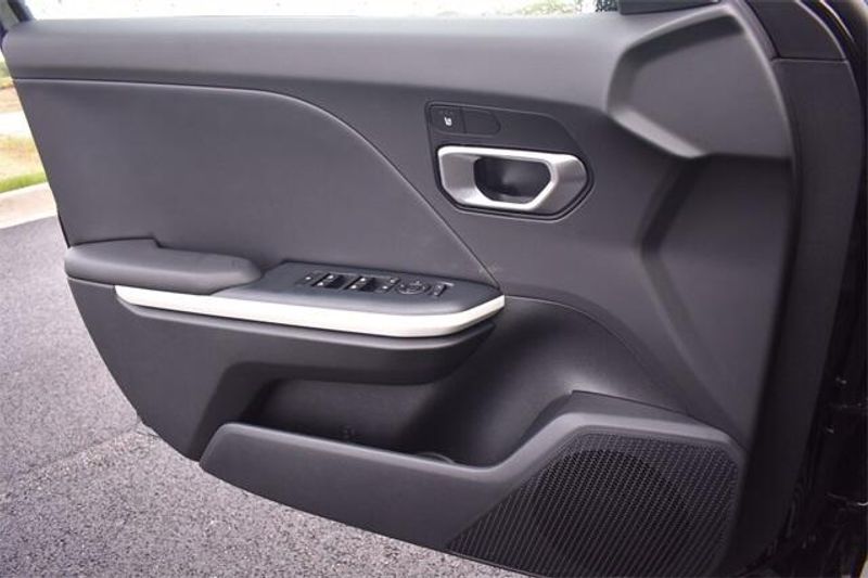 2025 Kia K4 GT-LineImage 31