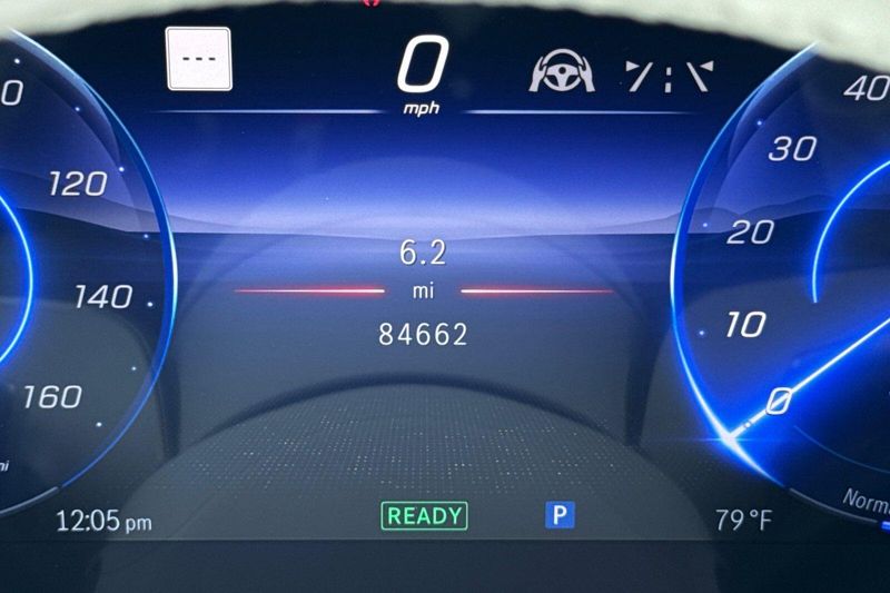 Used 2023 Mercedes-Benz EQS 450Image 31