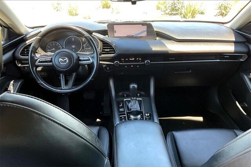 2021 Mazda Mazda3 Sedan SelectImage 15