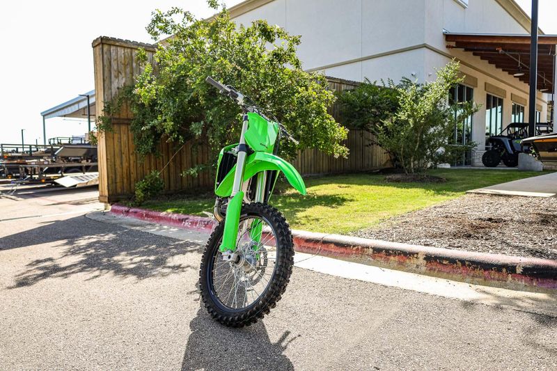 New 2026 Kawasaki KX450  LIME GREEN Image 5