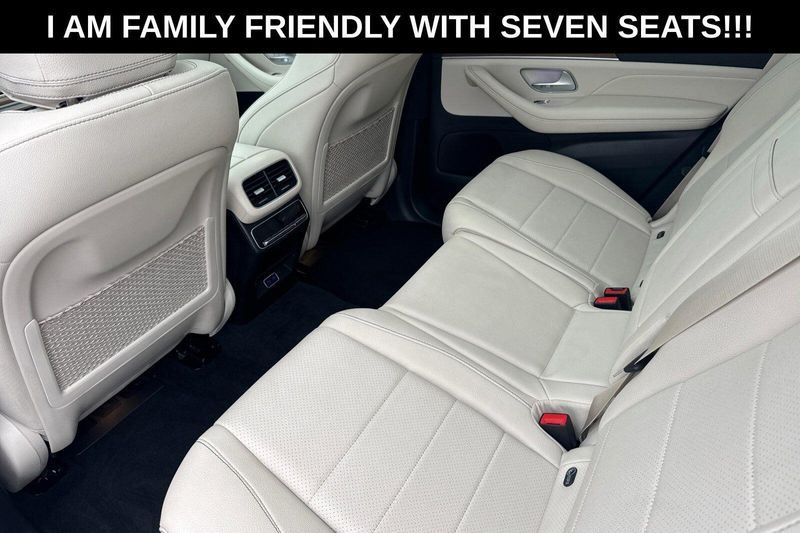 Used 2025 Mercedes-Benz GLS 450Image 13