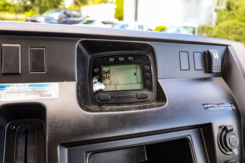 NEW 2026 KAWASAKI MULE PROFXT 1000 LE RANCH EDITION Image 35