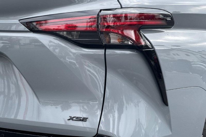 New 2026 Toyota Sienna XSEImage 31