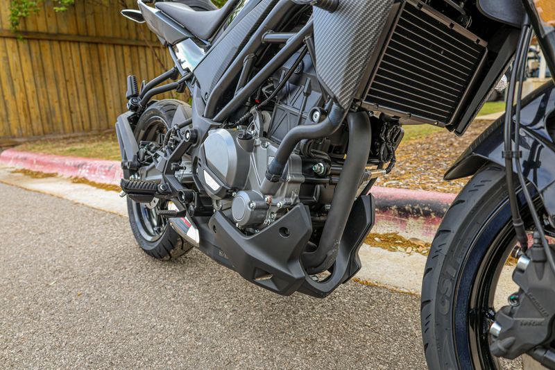 NEW 2026 CFMOTO 300NK Image 12