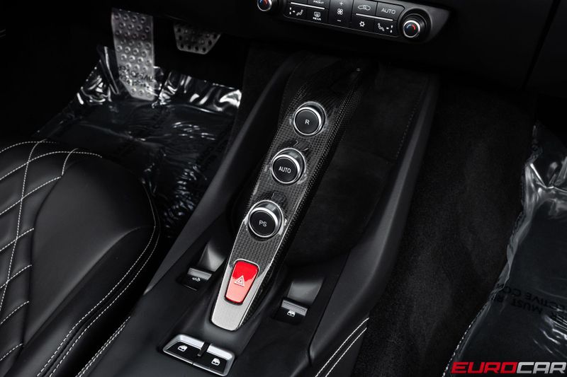 2022 Ferrari 812 GTS *CARBON STEERING WHEEL * FRONT LIFT*Image 36