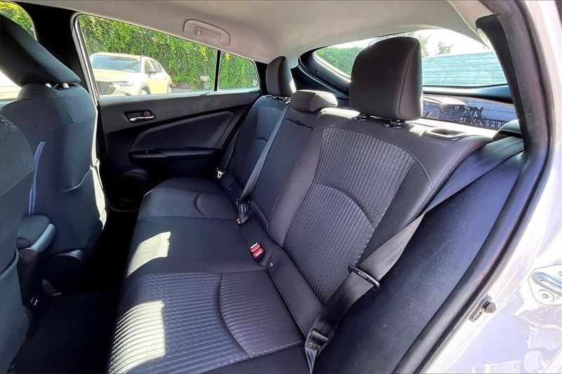 Used 2018 Toyota Prius FourImage 15