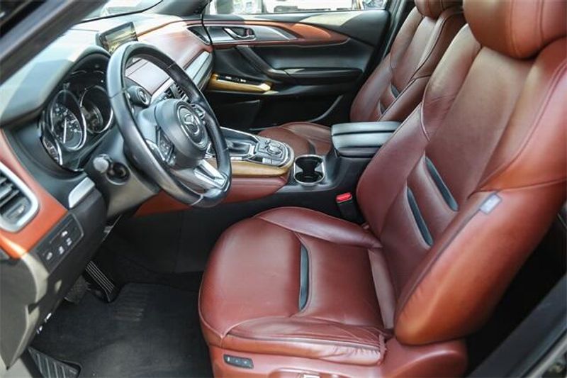2018 Mazda CX-9 SignatureImage 17
