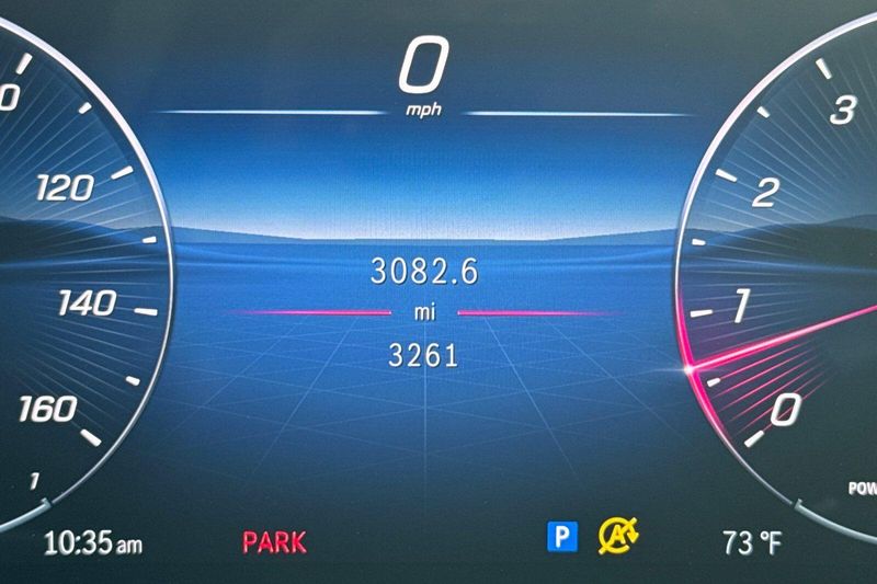 Used 2025 Mercedes-Benz C-Class C 300Image 29