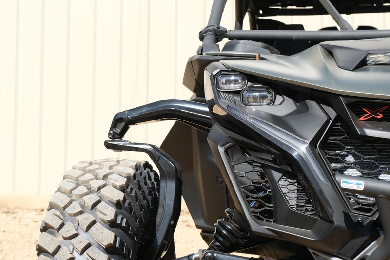 NEW 2026 CAN-AM MAVERICK R MAX X RC WITH SMARTSHOX 999T DCT Image 10