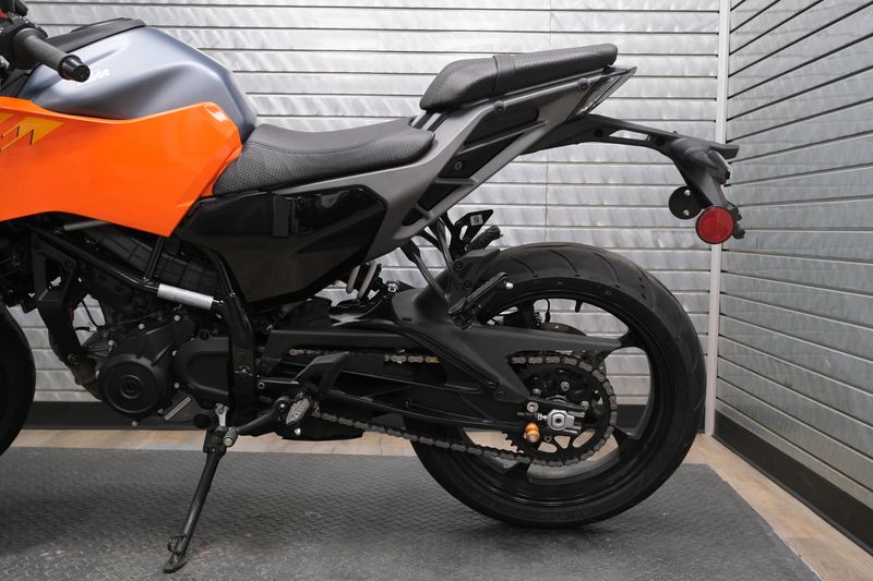 USED 2024 KTM 250 DUKE Image 13
