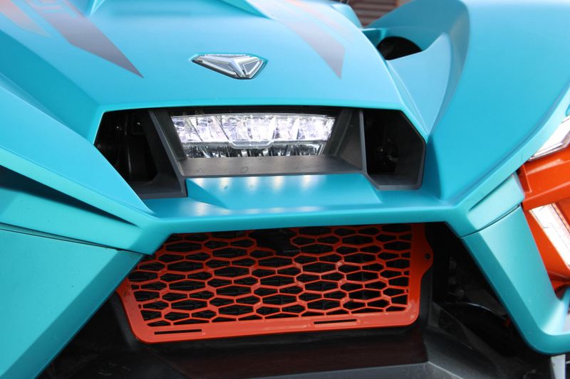 Used 2023 Polaris SLINGSHOT R MANUAL Image 8