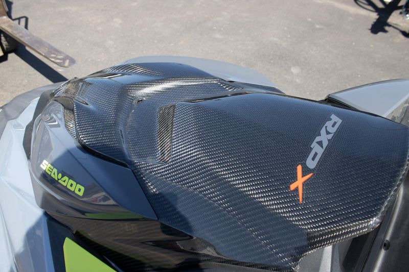 NEW 2025 SEADOO RXPX 325 WITH SOUND SYSTEM Image 17