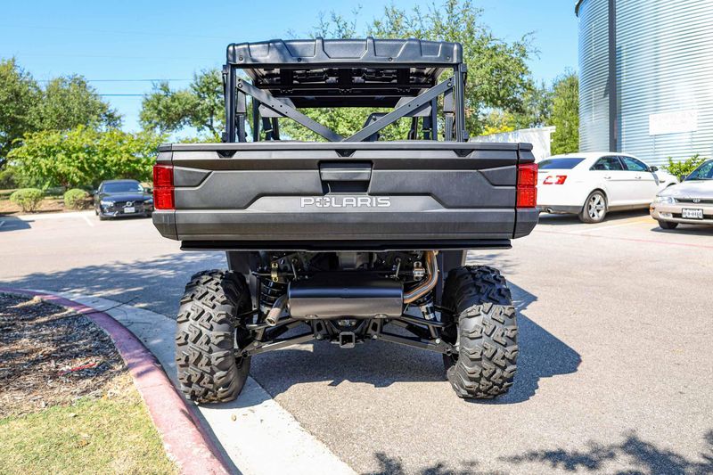 New 2026 Polaris RANGER CREW 1000 PREMIUM  MIRAGE BEIGE Image 24