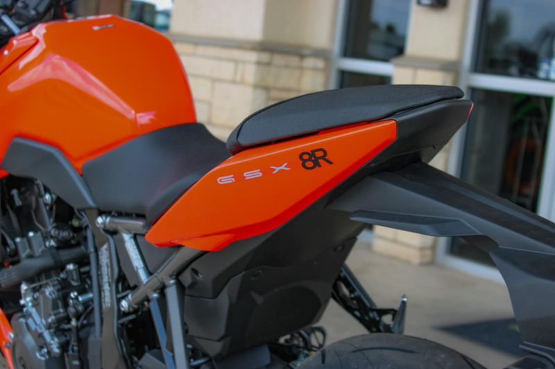 NEW 2026 SUZUKI GSX-8R Image 21