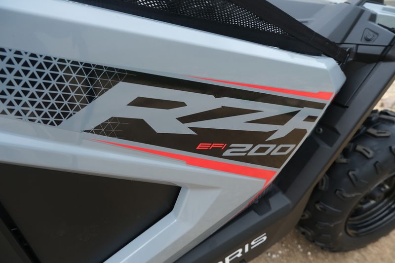 2024 Polaris RZR 200 EFI STORM GRAY Image 13