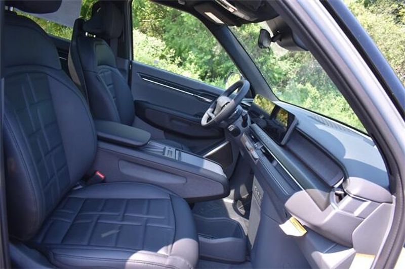 New 2026 Kia EV9 LandImage 14