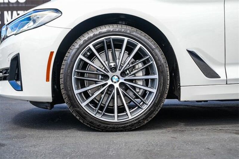 2022 BMW 5 Series 530iImage 11
